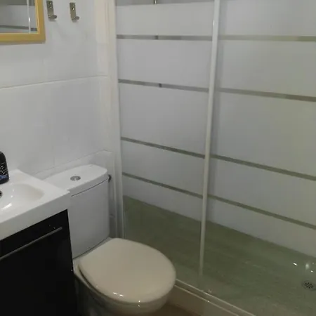 Estudios Cientouno * Σαν Κριστόμπαλ ντε Λα Λαγούνα