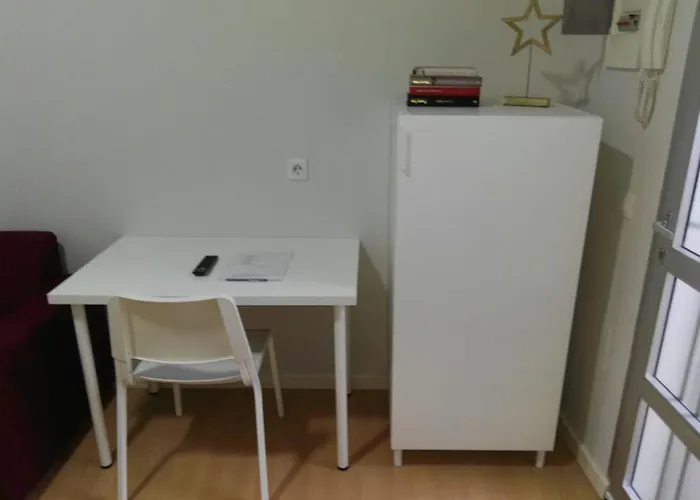 Estudios Cientouno Apartament