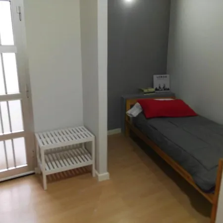 Estudios Cientouno サン・クリストバル・デ・ラ・ラグーナ